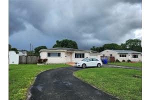 2830 JACKSON ST, Hollywood, FL 33020 Sold 11/21/25