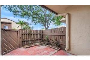 1153 Hampton Blvd, North Lauderdale, FL 33068 - MLS#F10530382