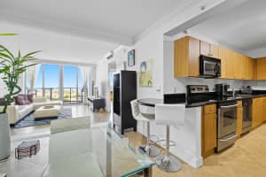 401 69th St 1613, Miami Beach, FL 33141 - MLS#F10530435