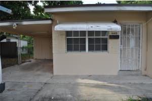 6425 SW 25th St, Miramar, FL 33023 - MLS#F10530456