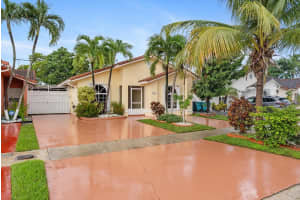 5051 SW 142 PL, Miami, FL 33175 - MLS#F10530487