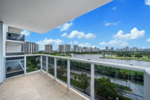 3625 N Country Club Dr 1208, Miami, FL 33180 - MLS#F10530495