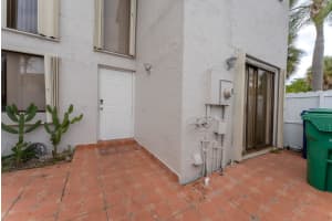 626 195th Street, Miami, FL 33179 - MLS#F10530506