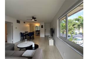 136 NE 19th Ct 216F, Wilton Manors, FL 33305 - MLS#F10530511