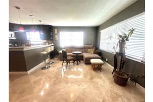525 Tilford X 525, Deerfield Beach, FL 33442 - MLS#F10530517