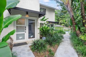 921 SE 13th St 3, Fort Lauderdale, FL 33316 - MLS#F10530519