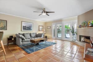 921 SE 13th St 3, Fort Lauderdale, FL 33316 - MLS#F10530519