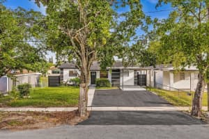 5361 Flagler St, Hollywood, FL 33021 - MLS#F10530554