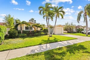 1316 Arthur St, Hollywood, FL 33019 Sold 12/24/25