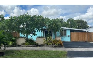 4121 NW 12th Ave, Oakland Park, FL 33309 - MLS#F10530573