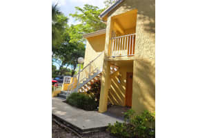 922 Coral Club Dr 922, Coral Springs, FL 33071 - MLS#F10530574