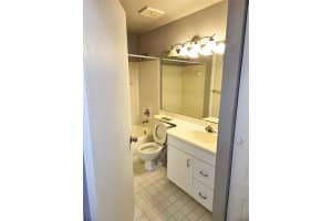 922 Coral Club Dr 922, Coral Springs, FL 33071 - MLS#F10530574