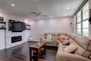 2400 NE 10th St, Pompano Beach, FL 33062 - MLS#F10530575