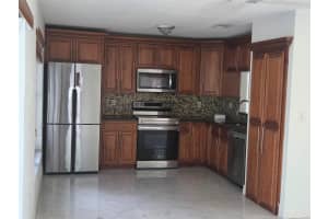 7000 SW 39th Ct, Davie, FL 33314 - MLS#F10530578