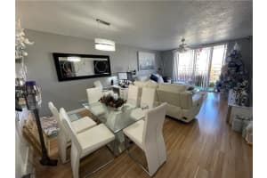 6950 186th Street, Hialeah, FL 33015 - MLS#F10530580