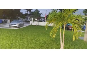 6129 Garfield St 2, Hollywood, FL 33024 - MLS#F10530632