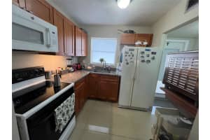 8135 Sunrise Lakes Blvd 307, Sunrise, FL 33322 - MLS#F10530653