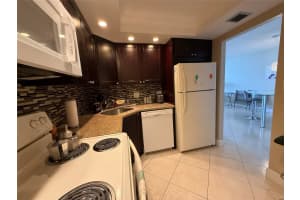 101 Briny Ave 2005, Pompano Beach, FL 33062 - MLS#F10530665