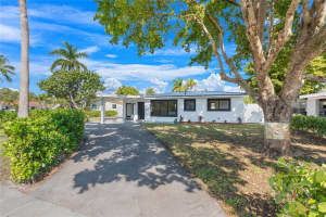 455 SW 14th Ct, Pompano Beach, FL 33060 - MLS#F10530685