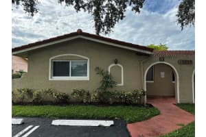 10620 NW 37th St, Coral Springs, FL 33065 - MLS#F10530686