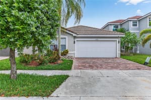 2424 SW 162nd Ave, Miramar, FL 33027 - MLS#F10530715