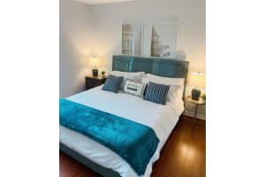 2426 SE 17th St 308A, Fort Lauderdale, FL 33316 - MLS#F10530719