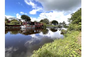 2909 SE 38th Ave, Okeechobee, FL 34974 - MLS#F10530722