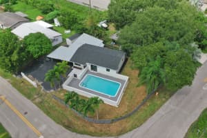 4101 SW 48th Ct, Dania Beach, FL 33314 - MLS#F10530727