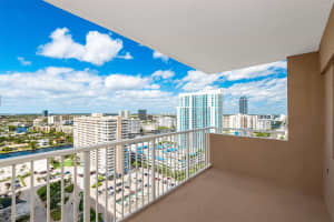 1980 S Ocean Dr 22P, Hallandale Beach, FL 33009 - MLS#F10530749