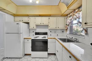 2901 Sunrise Lakes Drive, Fort Lauderdale, FL 33322 - MLS#F10530750