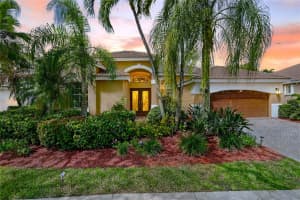 2807 Oakbrook Ln, Weston, FL 33332 - MLS#F10530757