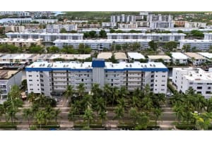 3770 NE 171st St 505, North Miami Beach, FL 33160 - MLS#F10530761