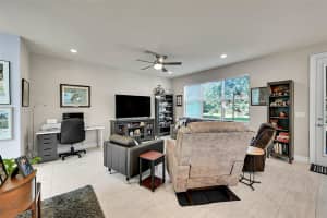 964 Banyan Dr, Hollywood, FL 33021 Sold 01/02/26