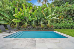 400 NE 26th Dr, Wilton Manors, FL 33334 - MLS#F10530776