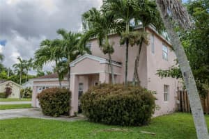 9462 NW 52nd Pl, Sunrise, FL 33351 - MLS#F10530835