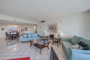 3910 Inverrary Blvd 805-B, Lauderhill, FL 33319 - MLS#F10530887