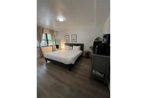 2100 NE 33rd Ave 0, Fort Lauderdale, FL 33305 - MLS#F10530903