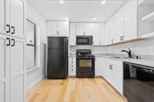 9821 NW 3rd St 9821, Plantation, FL 33324 - MLS#F10530908