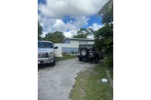 541 33rd Avenue, Lauderhill, FL 33311 - MLS#F10530922