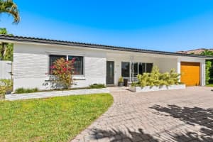 2133 NE 25th St, Wilton Manors, FL 33305 - MLS#F10530943