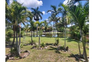 11081 SW 30th Ct, Davie, FL 33328 - MLS#F10530945