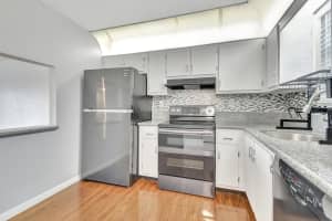 9300 SW 8th Street 303, Boca Raton, FL 33428 - MLS#F10530958