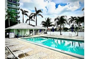 6435 Bay Club Dr 2, Fort Lauderdale, FL 33308 - MLS#F10530965