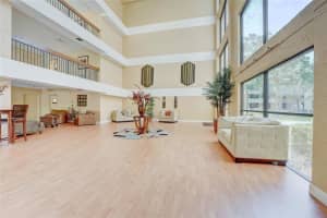 8592 W Sunrise Blvd 211, Plantation, FL 33322 - MLS#F10530972