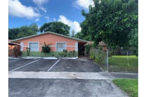 1080 SW 14th St, Deerfield Beach, FL 33441 - MLS#F10530991
