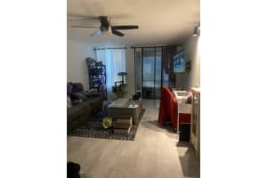 6451 University Dr 112, Tamarac