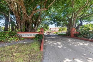 620 Tennis Club Dr 111, Fort Lauderdale, FL 33311 - MLS#F10531058