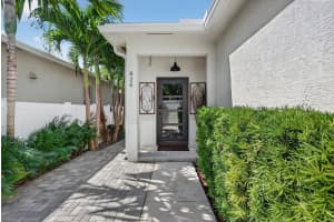 824 NE 14th Court, Fort Lauderdale, FL 33304 - MLS#F10531093