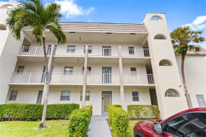 8280 Sunrise Lakes Blvd 306, Sunrise, FL 33322 - MLS#F10531111