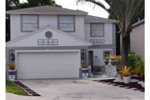 110 E Riverbend Dr, Sunrise, FL 33326 - MLS#F10531112